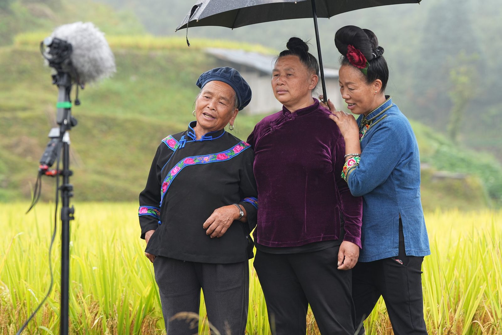 Field recording for an original theme song