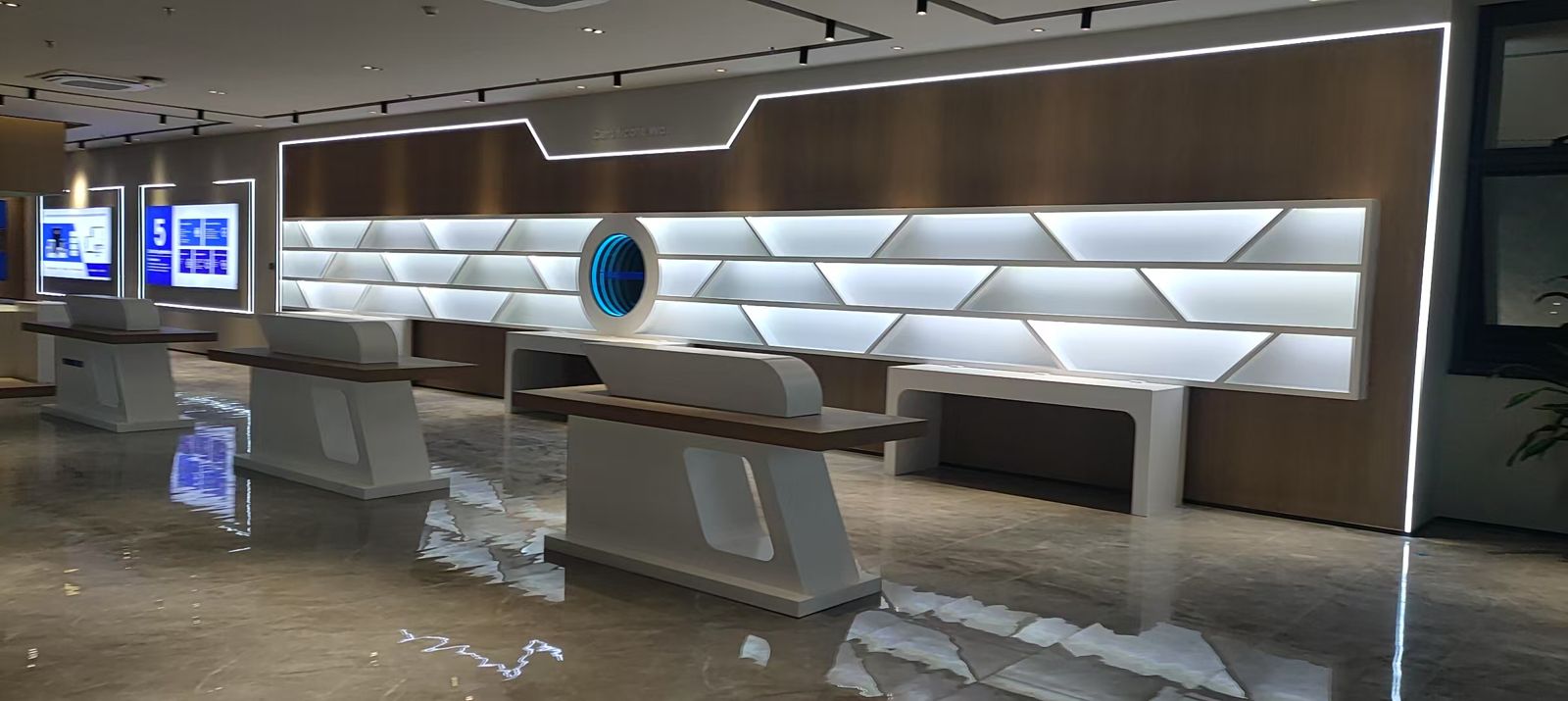 Transtek showroom feature wall, Zhongshan
